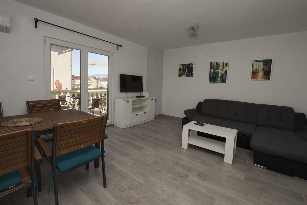 Apartment Jure Slatine Esterno foto