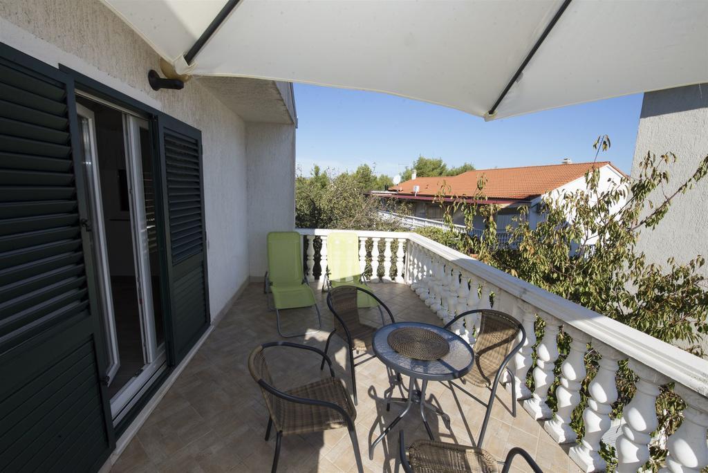Apartment Jure Slatine Esterno foto