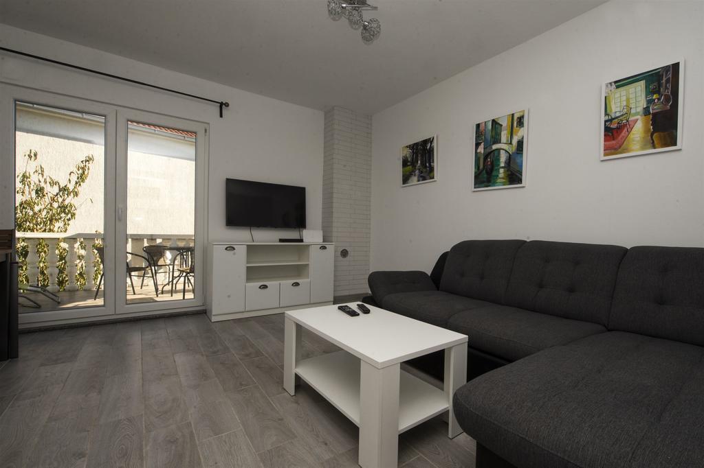 Apartment Jure Slatine Esterno foto